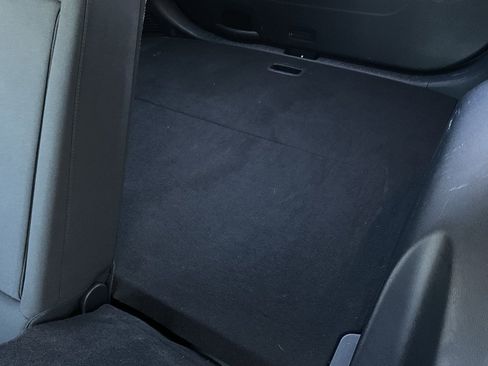 Used 2025 Kia Sportage LX image 17