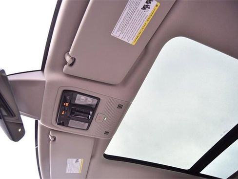 New 2026 Volkswagen Atlas SEL image 21