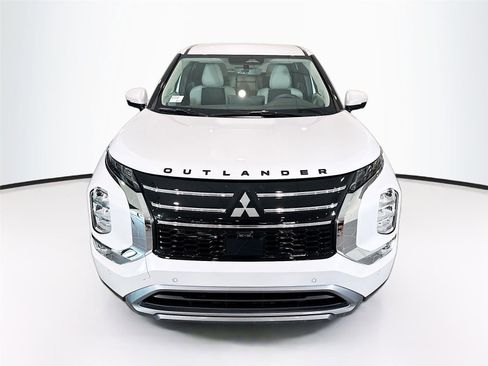 New 2026 Mitsubishi Outlander SE FWD image 24