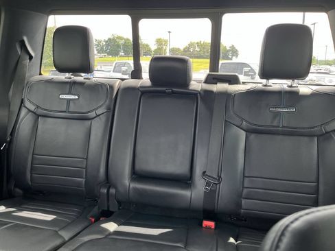 Used 2025 Ford F450 Platinum w/ FX4 Off-Road Package AWD/4WD image 22