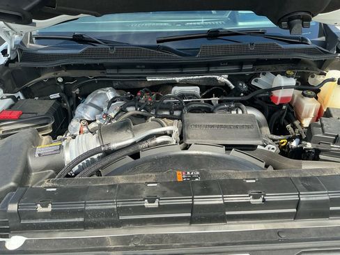 Used 2024 Chevrolet Silverado 2500 LTZ w/ LTZ Premium Package AWD/4WD image 25