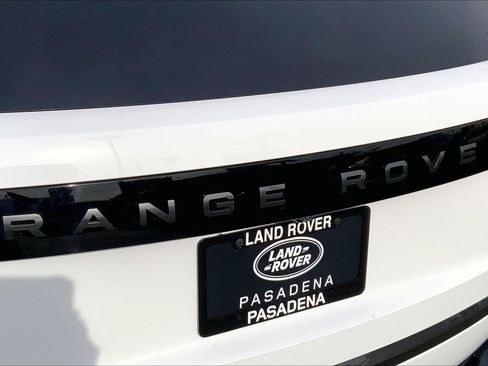 New 2026 Land Rover Range Rover SE AWD/4WD image 6