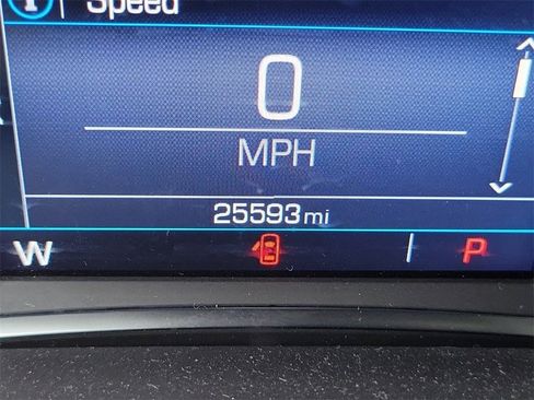 Used 2023 GMC Acadia SLE w/ Driver Convenience Package image 26