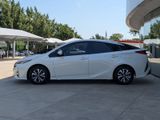 Used 2017 Toyota Prius Prime Advanced image 2