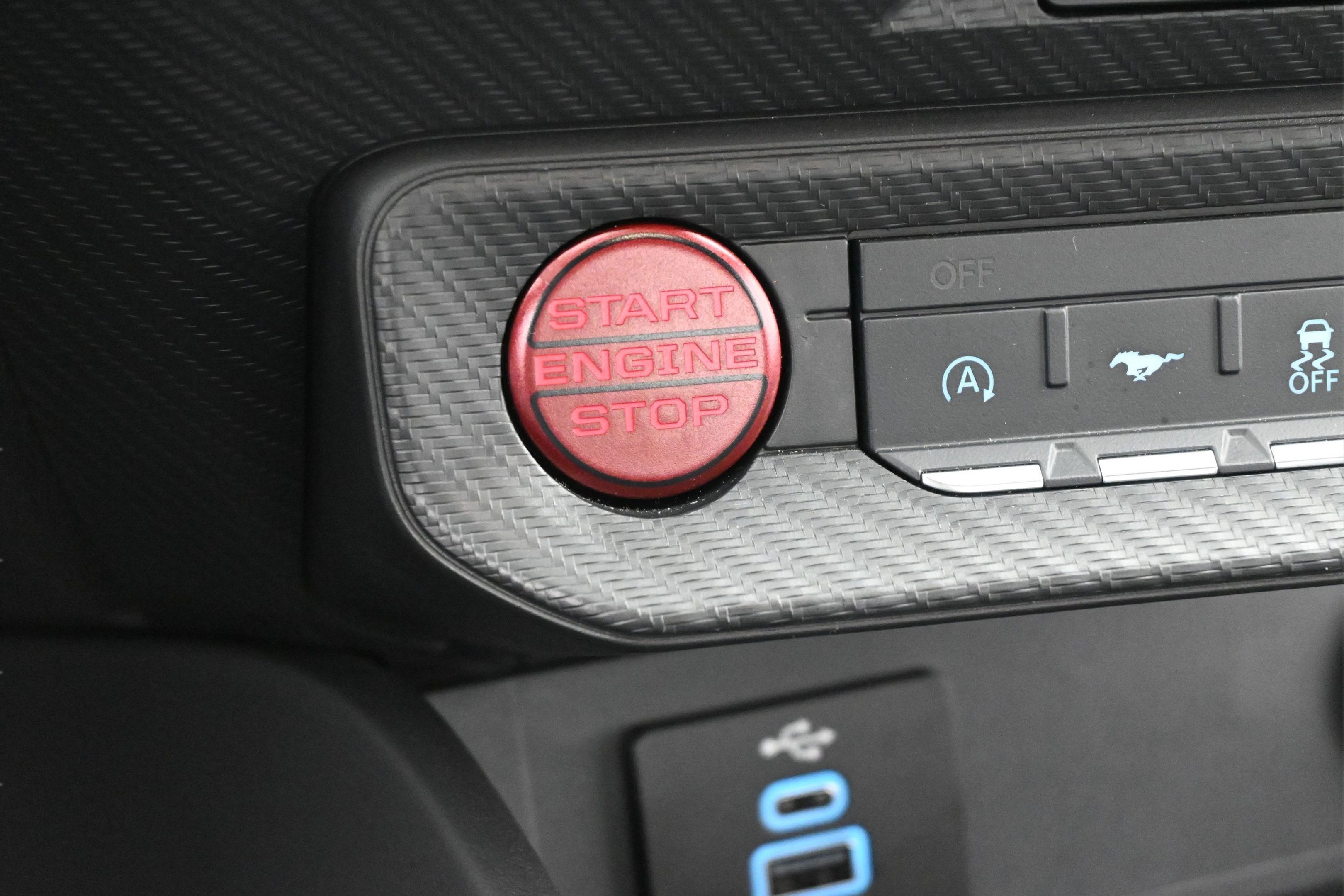 Used 2026 Ford Mustang Coupe RWD image 20