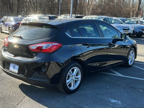 Used 2017 Chevrolet Cruze LT image 7