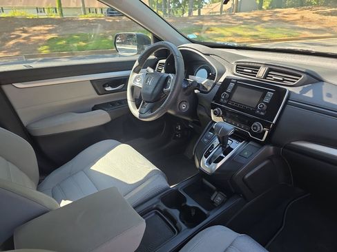 Used 2018 Honda CR-V LX image 22