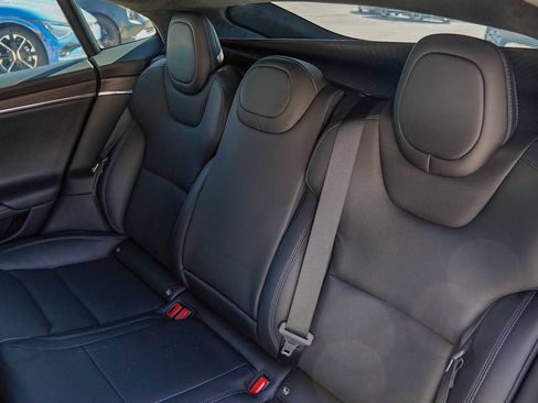 Used 2022 Tesla Model S image 29