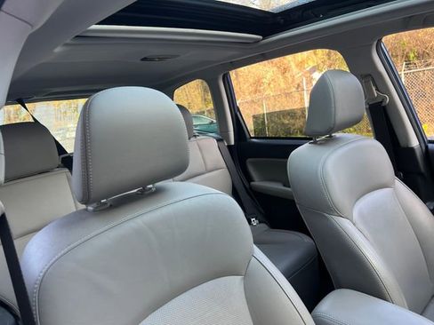 Used 2017 Subaru Forester 2.5i Limited image 35