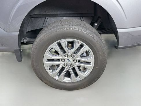 Certified 2024 Ford F150 Lariat w/ FX4 Off-Road Package AWD/4WD image 37