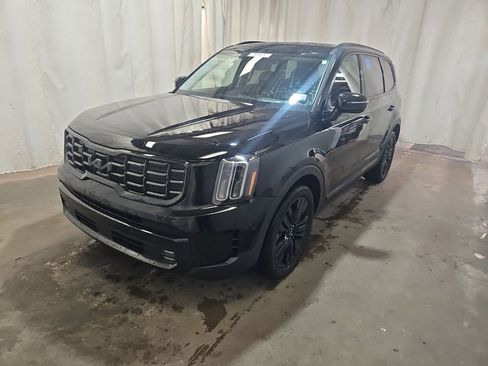 Used 2023 Kia Telluride SX Prestige image 2