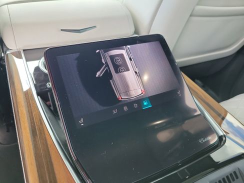New 2026 Cadillac Escalade Platinum Sport AWD/4WD image 16
