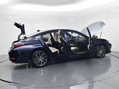 Used 2025 Lexus ES 350 w/ Premium Package FWD image 70