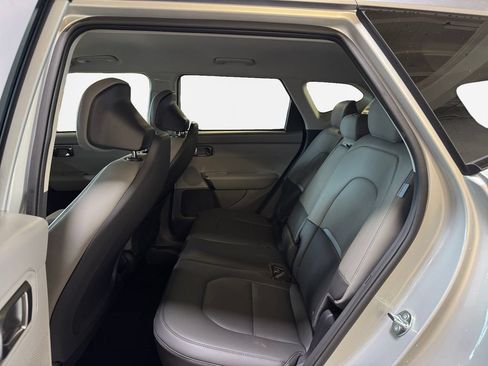 Used 2027 Kia Seltos EX AWD/4WD image 24