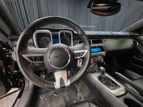 Used 2010 Chevrolet Camaro SS w/ Orange Stripe Package RWD image 22
