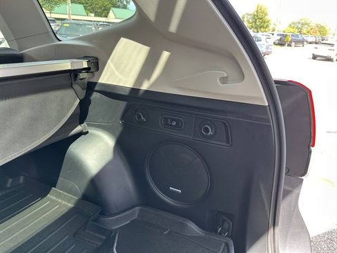 Used 2022 Subaru Forester Touring image 33