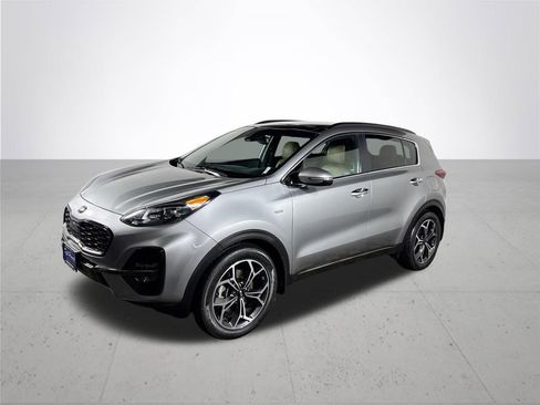 Used 2020 Kia Sportage SX image 2
