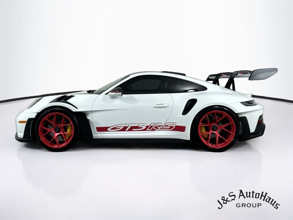 Used 2024 Porsche 911 GT3 RS RWD image 4