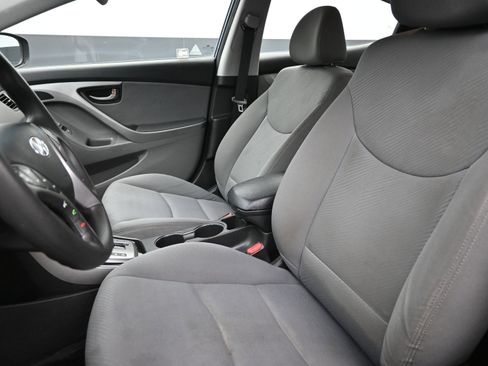 Used 2013 Hyundai Elantra GLS w/ Preferred Pkg FWD image 11
