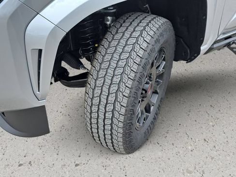 New 2026 Toyota Tacoma SR5 AWD/4WD image 31