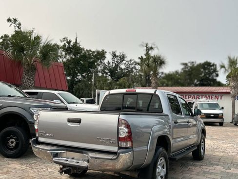 Used 2015 Toyota Tacoma PreRunner image 3