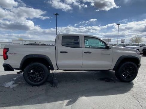 New 2026 Chevrolet Colorado Trail Boss AWD/4WD image 9