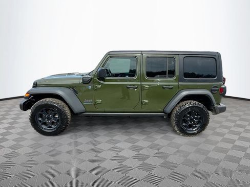 Used 2023 Jeep Wrangler Unlimited w/ Cold Weather Group AWD/4WD image 9