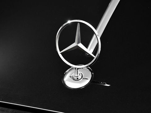 Used 2021 Mercedes-Benz Maybach S 580 4MATIC image 95