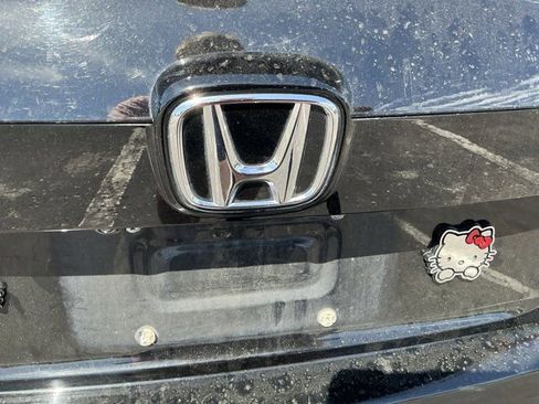Used 2018 Honda Accord EX image 8
