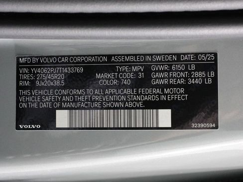 Certified 2026 Volvo XC90 B6 Core image 16