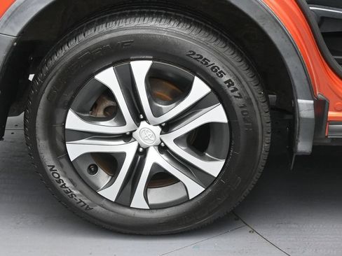 Used 2016 Toyota RAV4 LE AWD/4WD image 18
