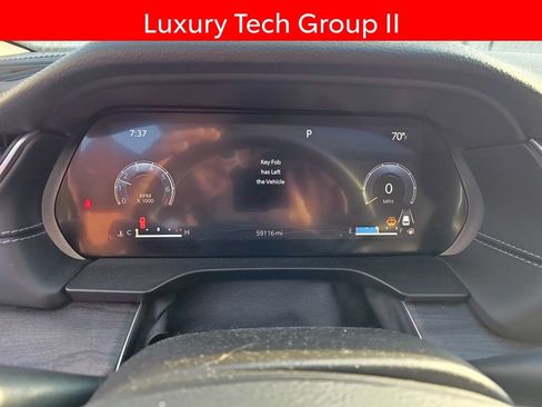 Used 2022 Jeep Grand Cherokee Limited w/ Luxury Tech Group II AWD/4WD image 10