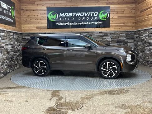 Used 2022 Mitsubishi Outlander SEL AWD/4WD image 16