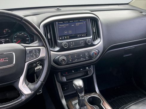 Used 2022 GMC Canyon Elevation w/ Trailering Package RWD image 17