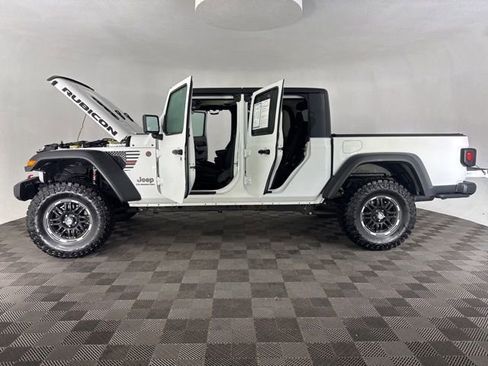 Used 2020 Jeep Gladiator Rubicon w/ Trailer Tow Package image 13