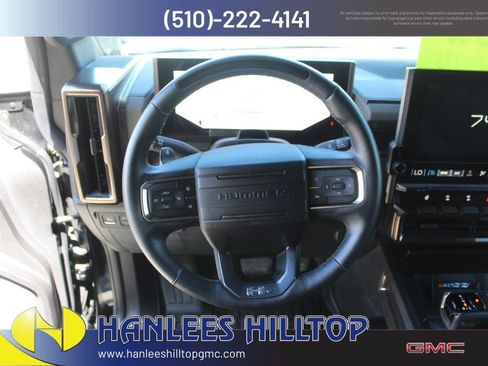 Used 2024 GMC Hummer EV 2X w/ Extreme Off-Road Package AWD/4WD image 17