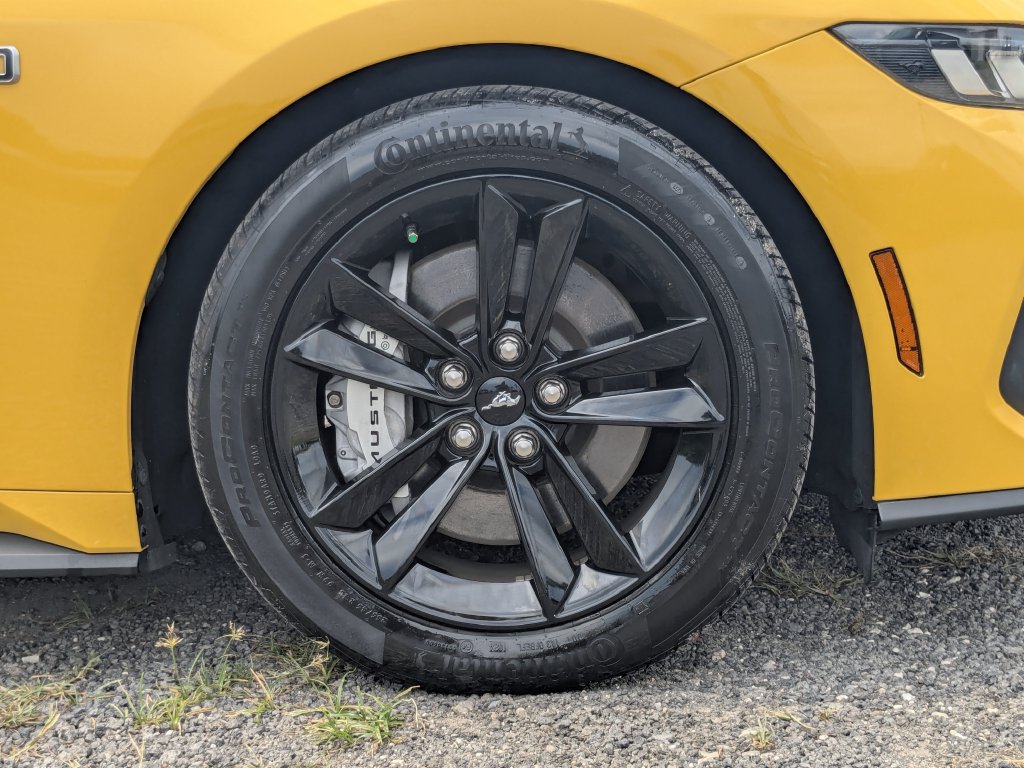 Used 2024 Ford Mustang GT RWD image 11