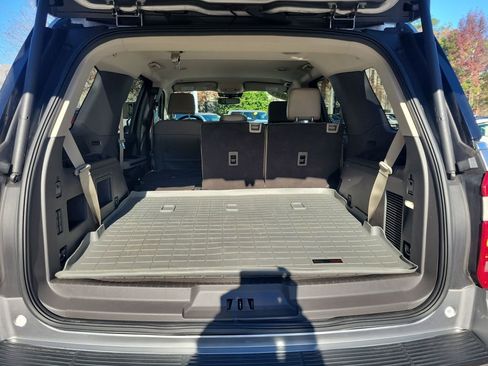 Used 2021 Ford Expedition XLT image 19