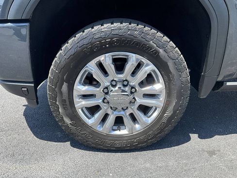 Used 2021 GMC Sierra 2500 Denali w/ Denali Ultimate Package AWD/4WD image 21