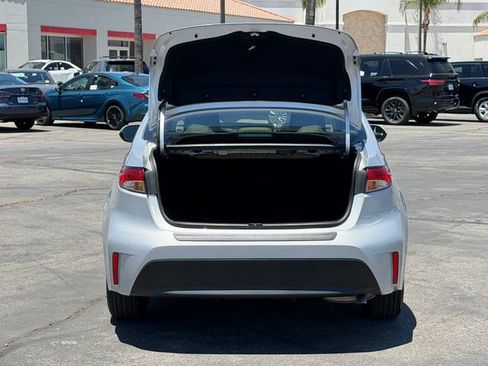 Used 2026 Toyota Corolla LE w/ Carpet Mat Package (TMS) FWD image 6