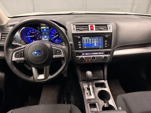 Used 2016 Subaru Outback 2.5i Premium AWD/4WD image 9