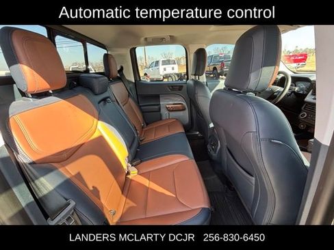 Used 2023 Ford Maverick Lariat w/ Lariat Luxury Package image 14