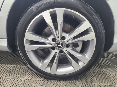 Used 2018 Mercedes-Benz C 300 4MATIC Sedan image 17