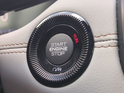 Certified 2023 Jeep Compass Limited w/ Elite Group image 30