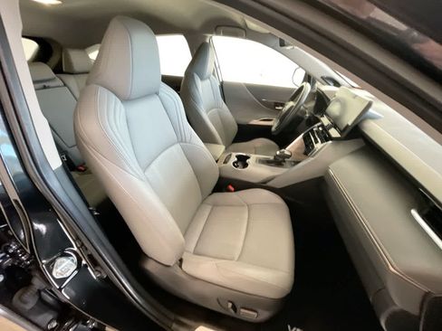 Used 2022 Toyota Venza Limited AWD/4WD image 24