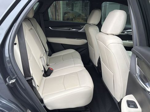 Certified 2023 Cadillac XT5 Sportv image 15