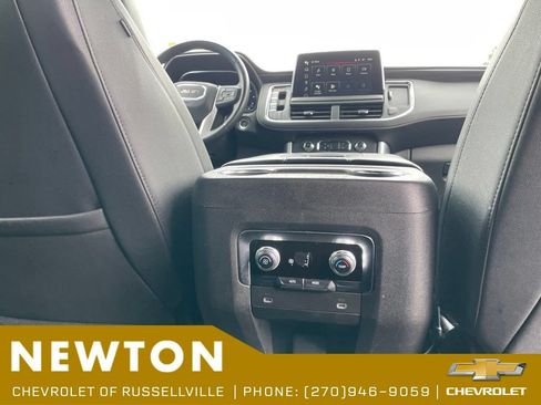Used 2024 GMC Yukon SLT RWD image 33
