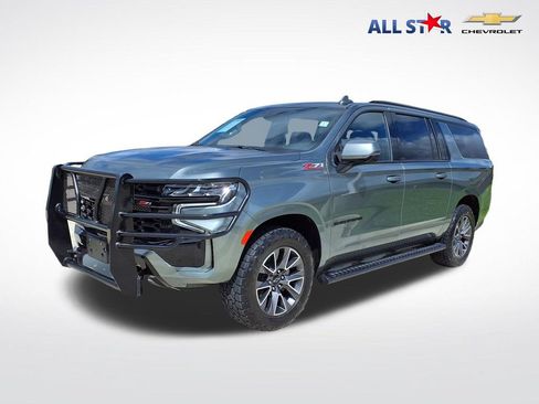 Used 2024 Chevrolet Suburban Z71 w/ Luxury Package AWD/4WD image 1