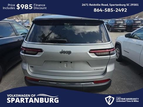 Used 2023 Jeep Grand Cherokee L Laredo image 6