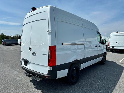 New 2026 Mercedes-Benz Sprinter 2500 image 4
